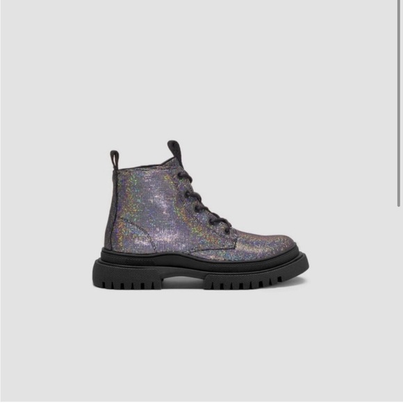 Zara Holographic Ankle Boots - Picture 2 of 8